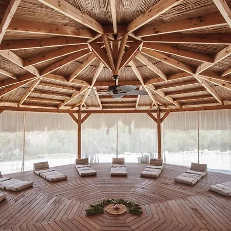 Gaia Temple Of Silence Отель