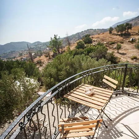 Gaia Temple Of Silence Hotel *